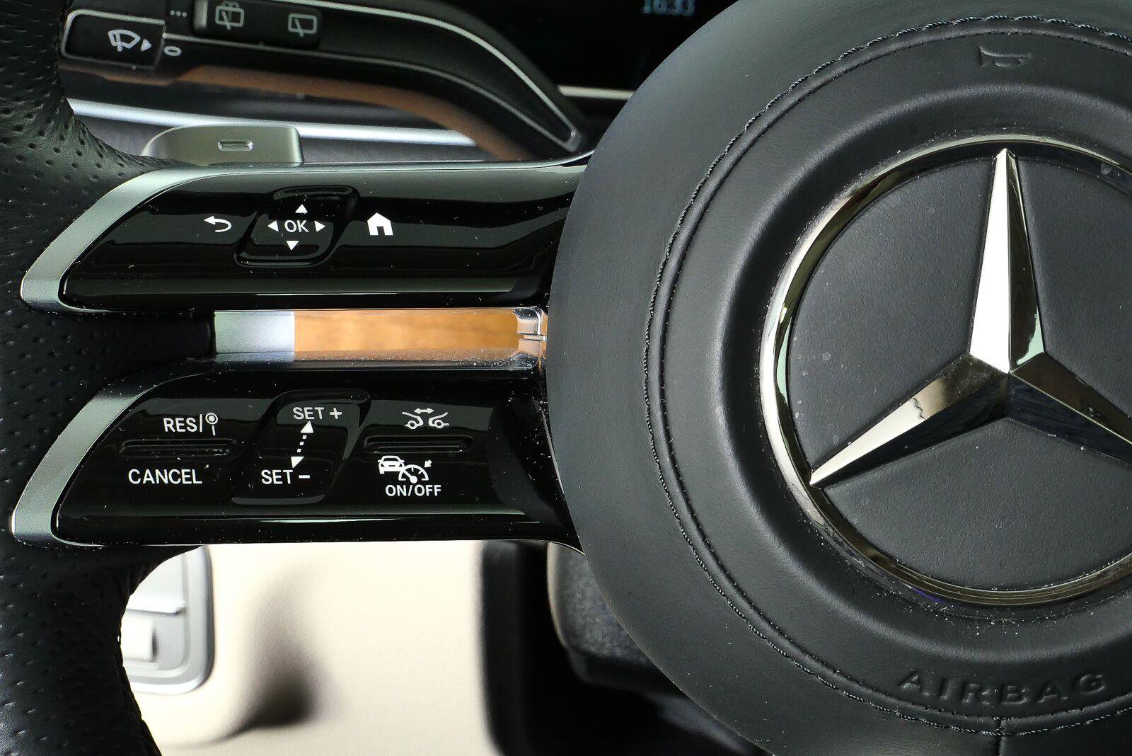 Used 2025 Mercedes-Benz GLS 450 4MATIC image 13