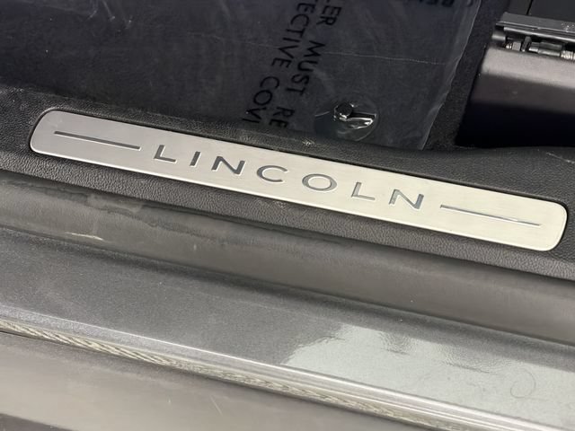 Used 2026 Lincoln Corsair Reserve FWD image 22