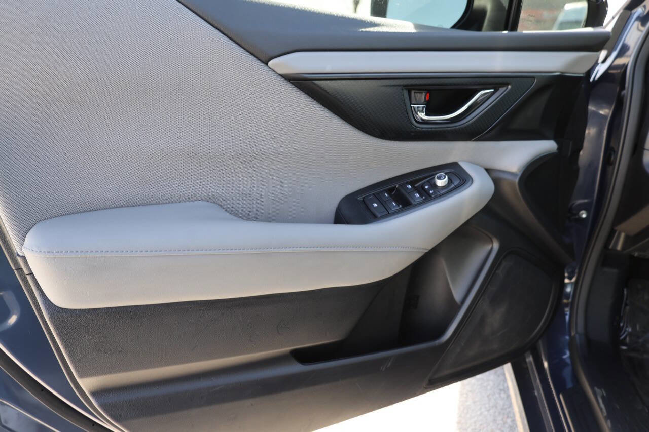 Used 2025 Subaru Legacy Premium AWD/4WD image 12