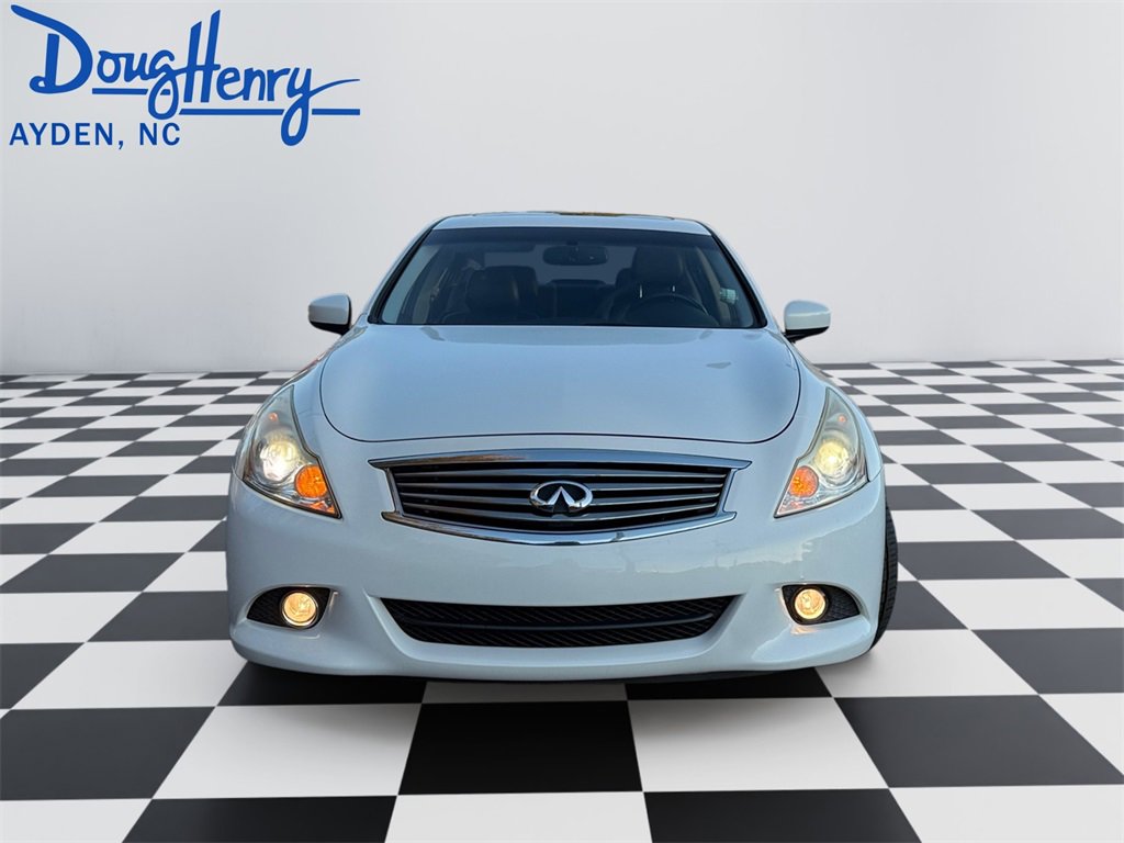 Used 2015 INFINITI Q40 w/ Moonroof Package image 8