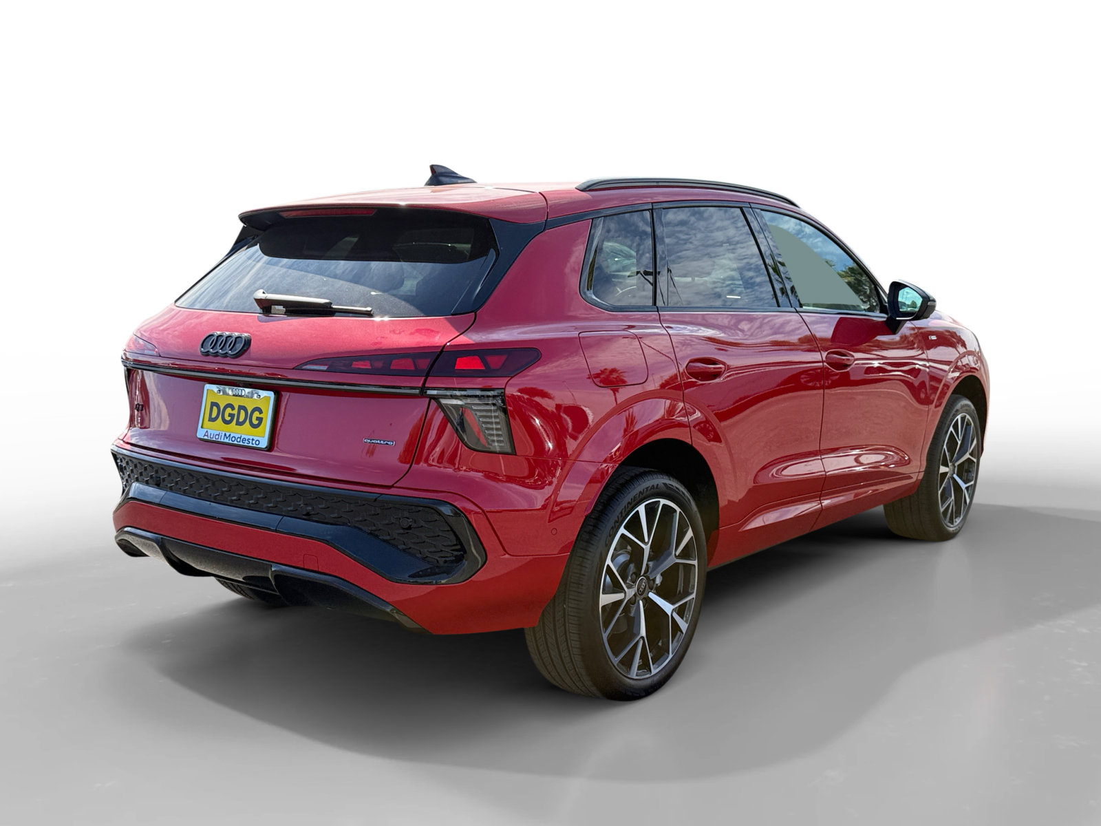 New 2026 Audi Q3 quattro 2.0T AWD/4WD image 5