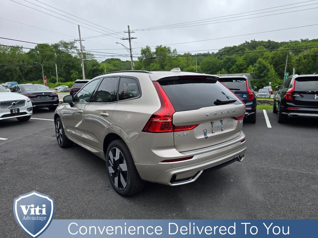 Used 2025 Volvo XC60 T8 Plus w/ Protection Package Premier image 6