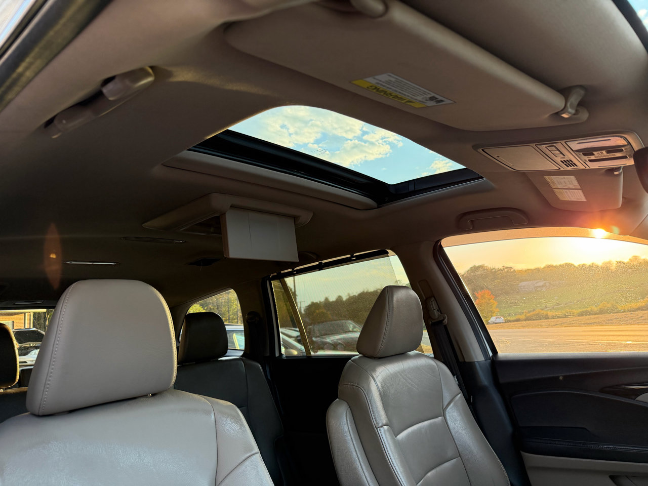 Used 2016 Honda Pilot Touring image 28