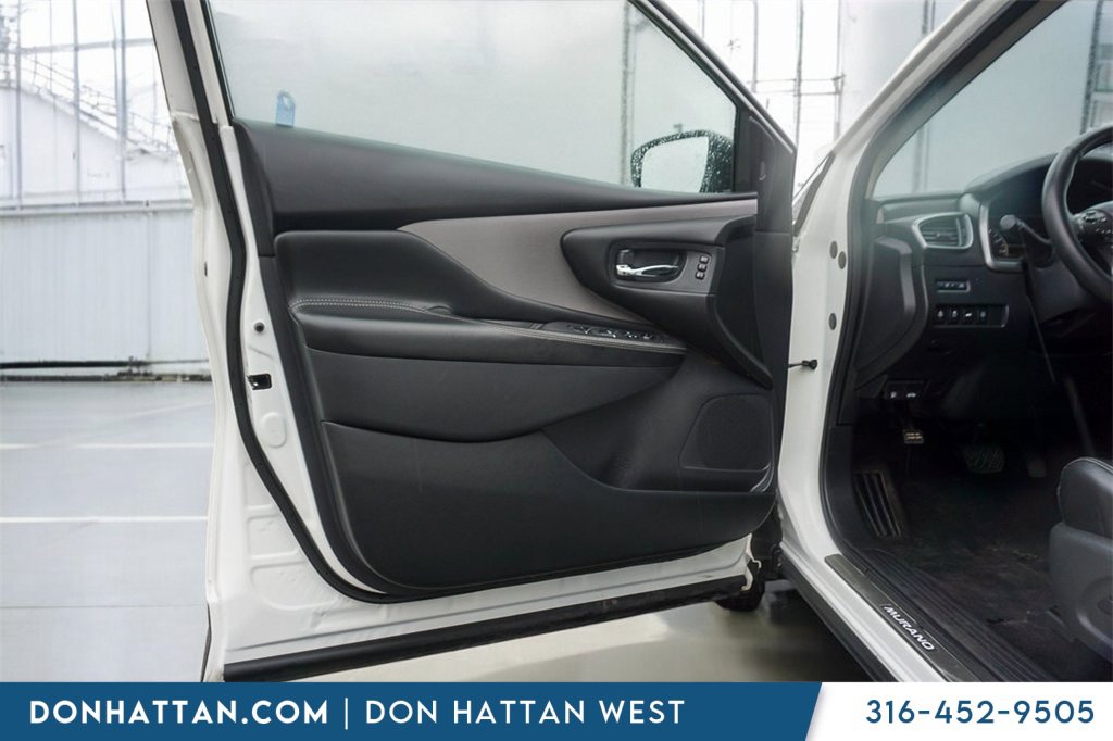 Used 2023 Nissan Murano SL image 17