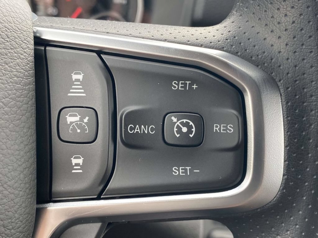 New 2026 RAM 1500 Express AWD/4WD image 51