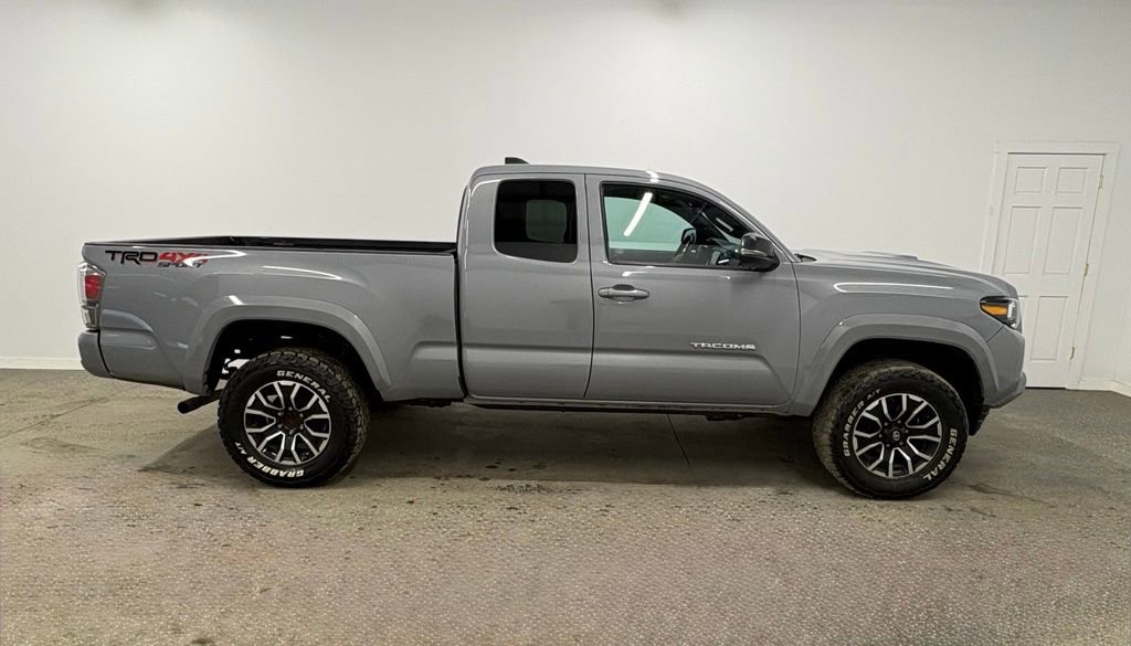 Used 2021 Toyota Tacoma TRD Sport image 7