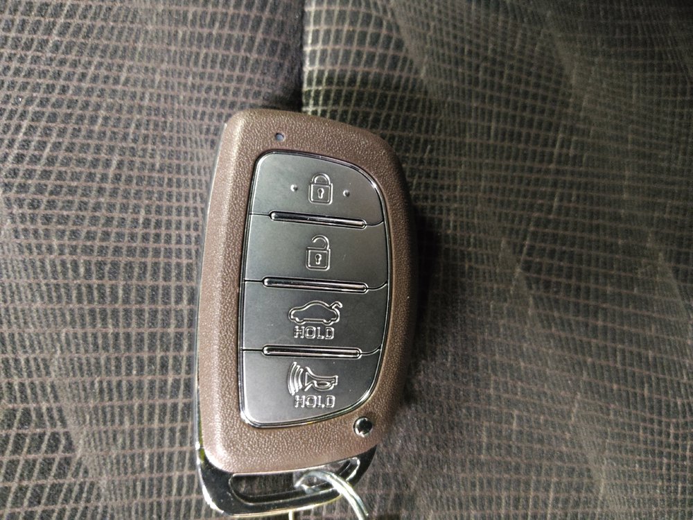 Used 2019 Hyundai Sonata Sport w/ Tech Package 03 FWD image 32