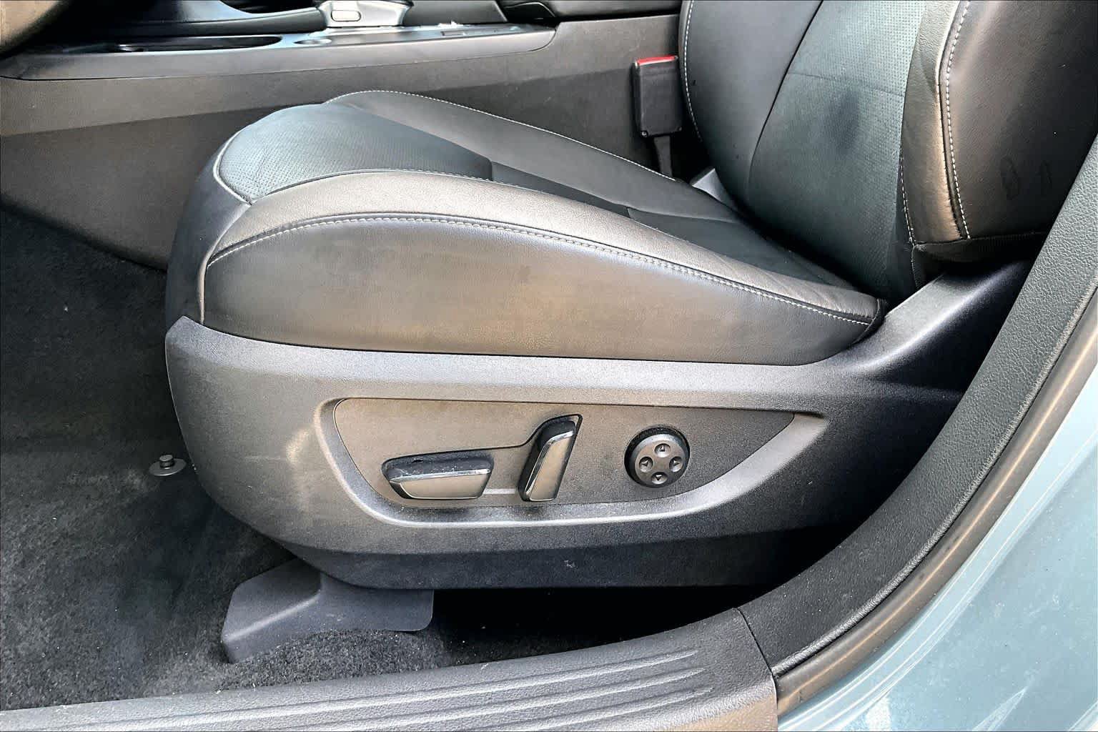 Used 2023 INFINITI QX50 Luxe FWD image 33