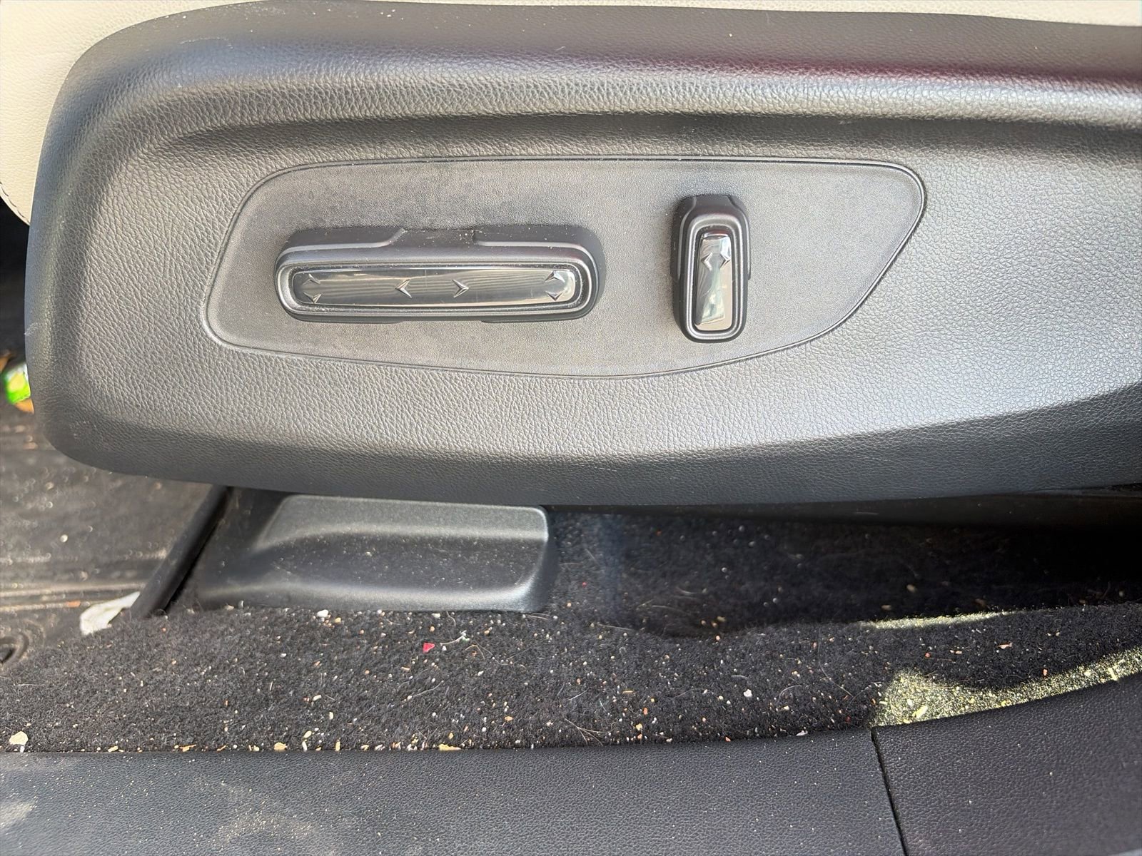 Certified 2024 Honda HR-V EX-L image 20