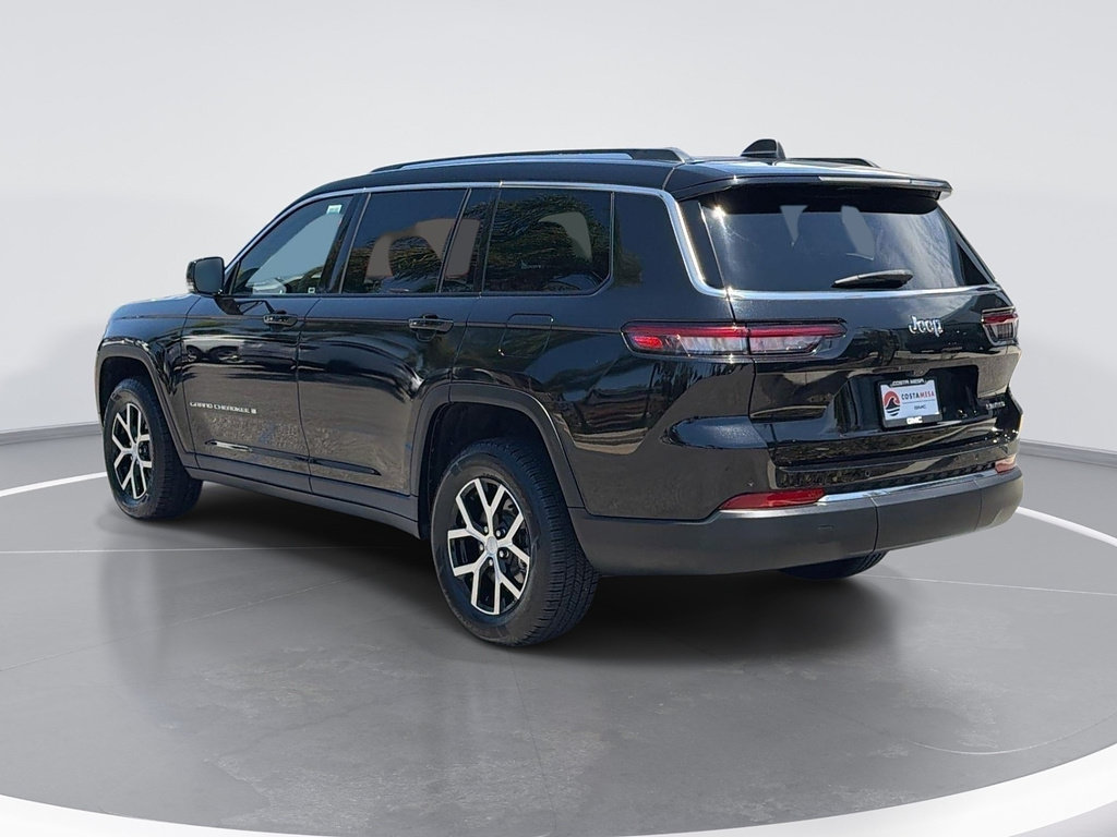 Used 2023 Jeep Grand Cherokee L Limited RWD image 5