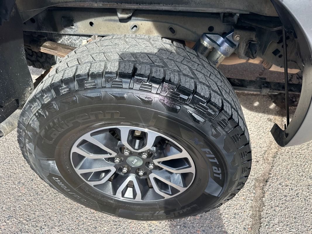 Used 2013 Ford F150 Raptor w/ Luxury Equipment Group AWD/4WD image 18