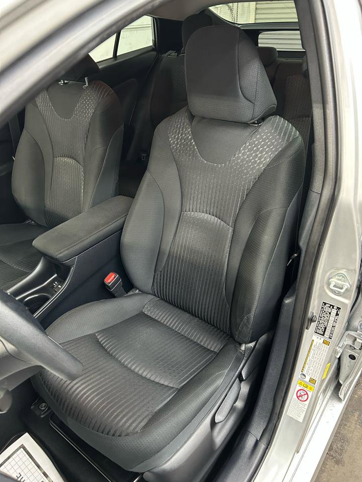 Used 2018 Toyota Prius Two w/ Prius Two Safety Plus Package FWD image 31