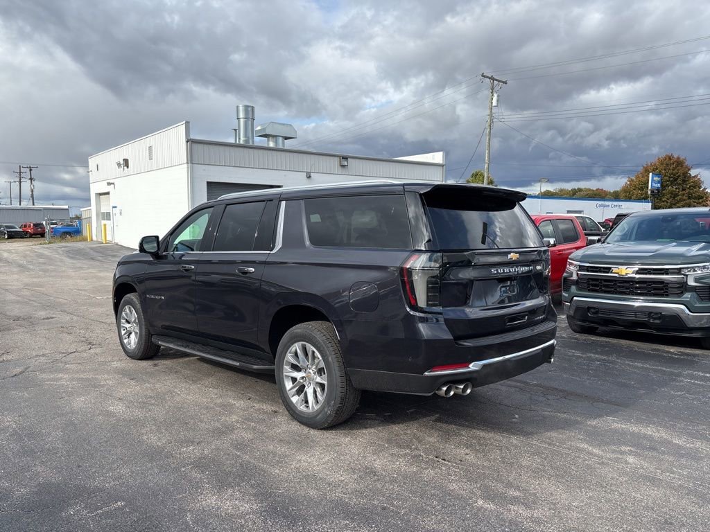 New 2026 Chevrolet Suburban Premier image 6