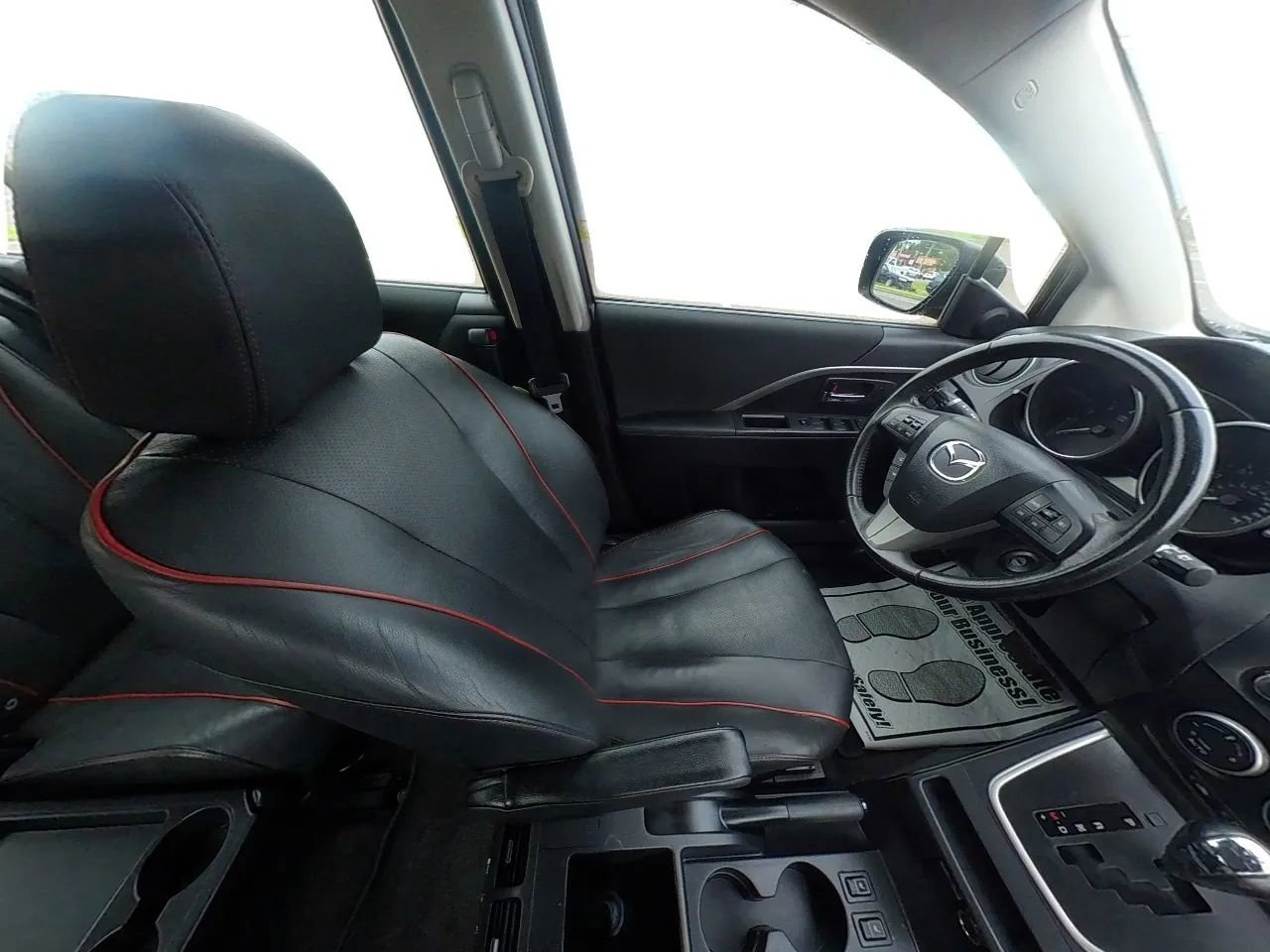 Used 2012 MAZDA MAZDA5 Grand Touring image 28