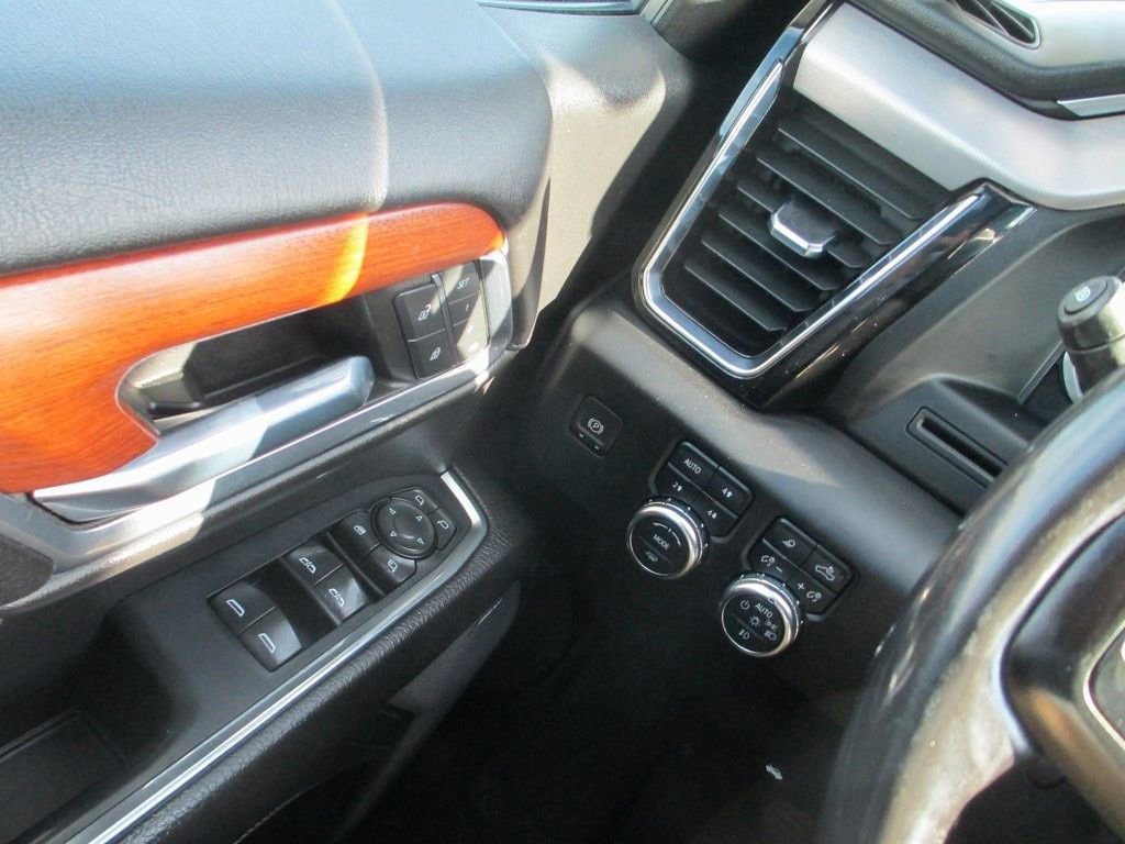 Used 2022 GMC Sierra 1500 Denali image 28