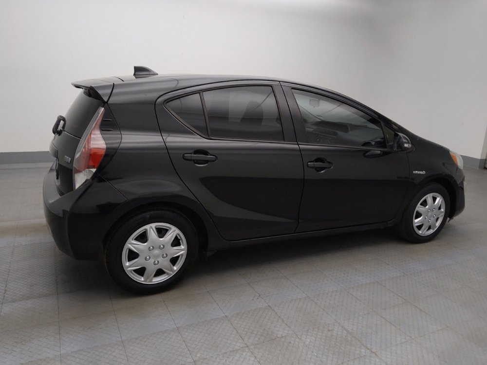 Used 2015 Toyota Prius C Two image 10