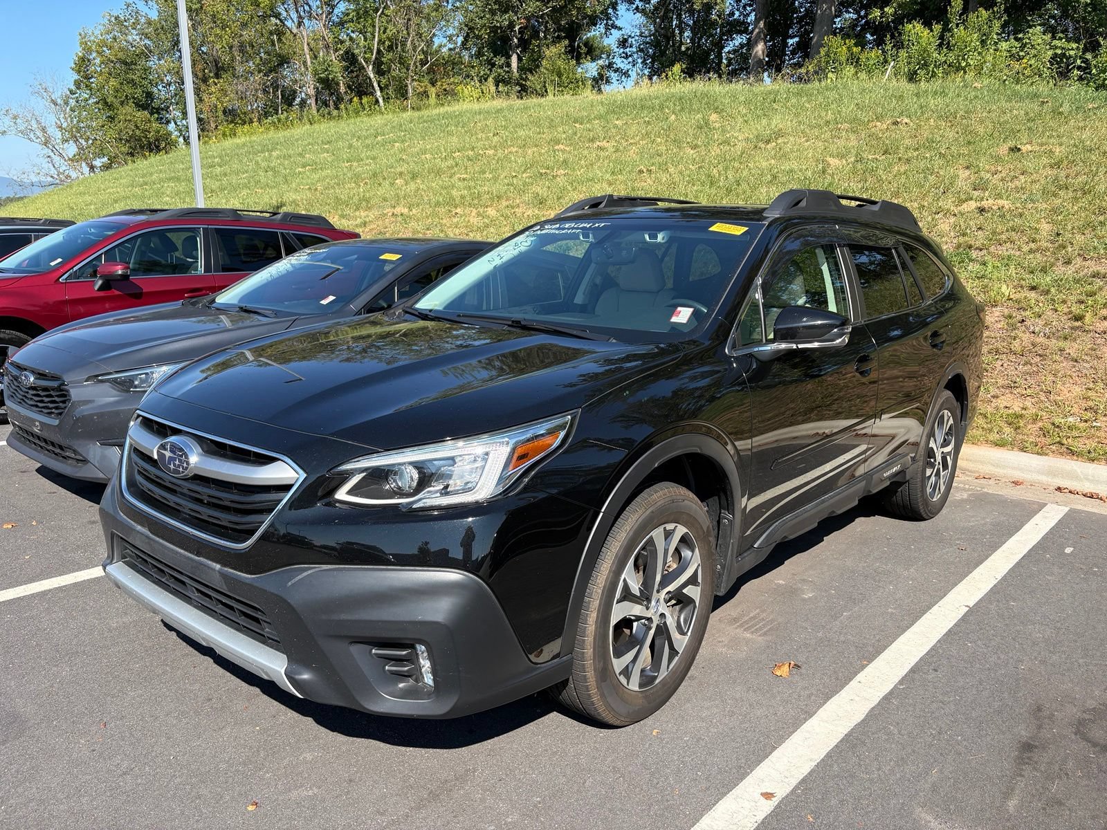 Used 2020 Subaru Outback Limited XT w/ Popular Package #2 AWD/4WD image 3