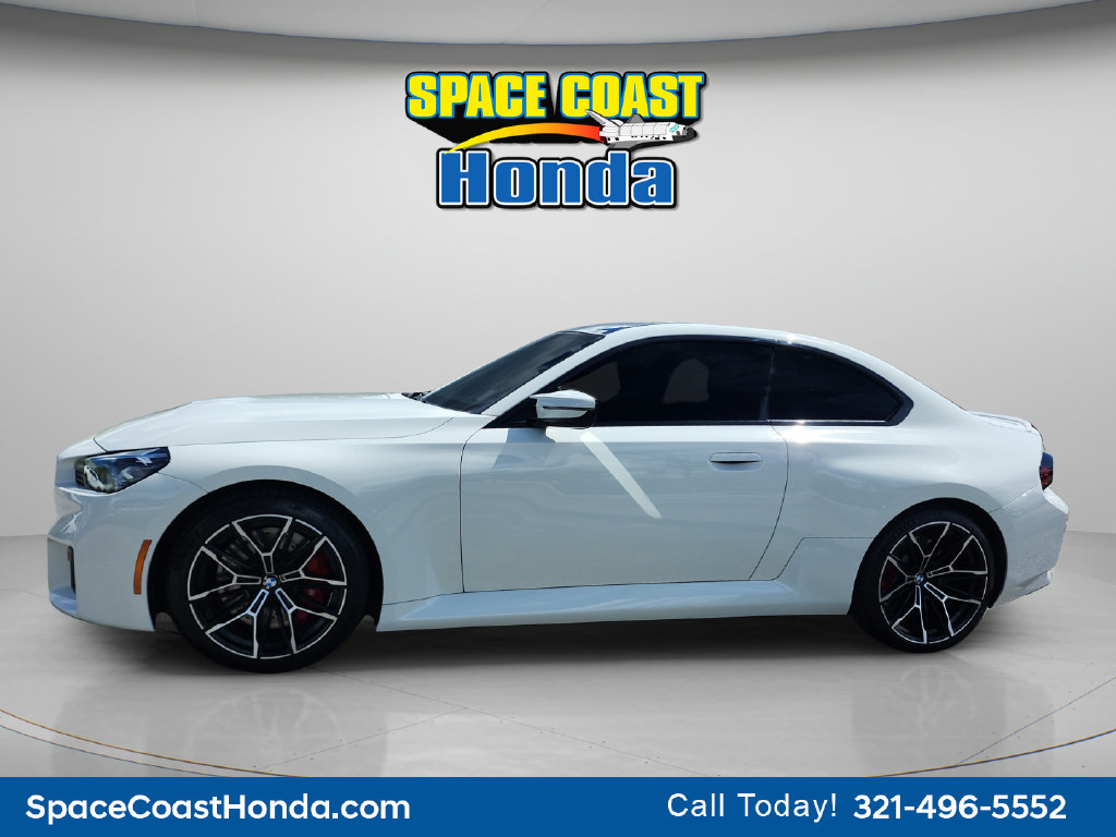 Used 2024 BMW M2 w/ Lighting Package RWD image 9