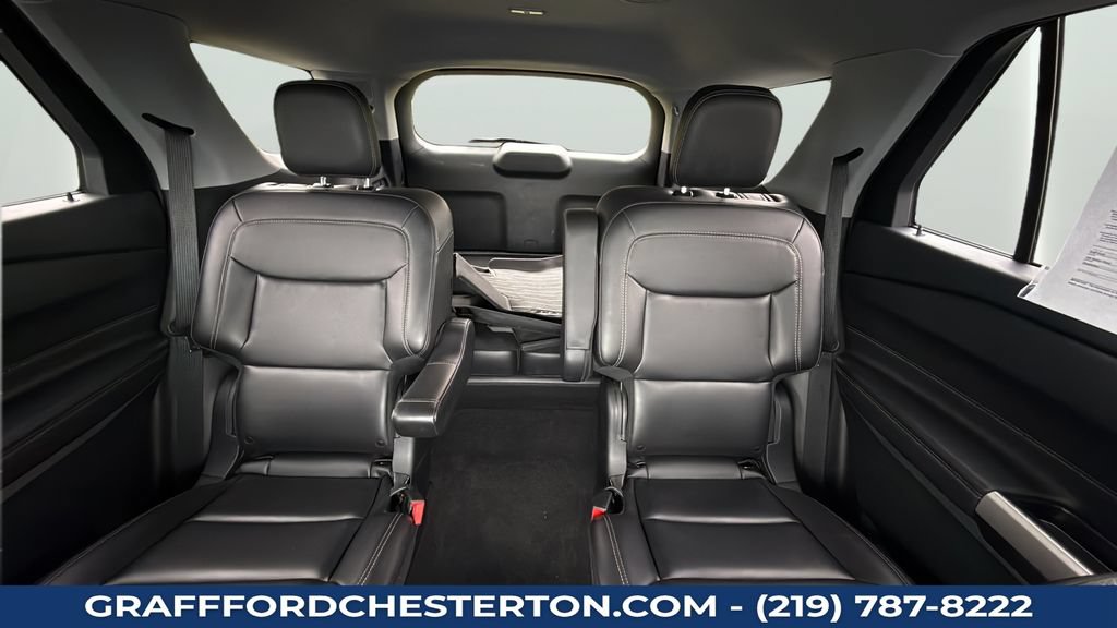 Used 2024 Ford Explorer XLT w/ Equipment Group 202A AWD/4WD image 25