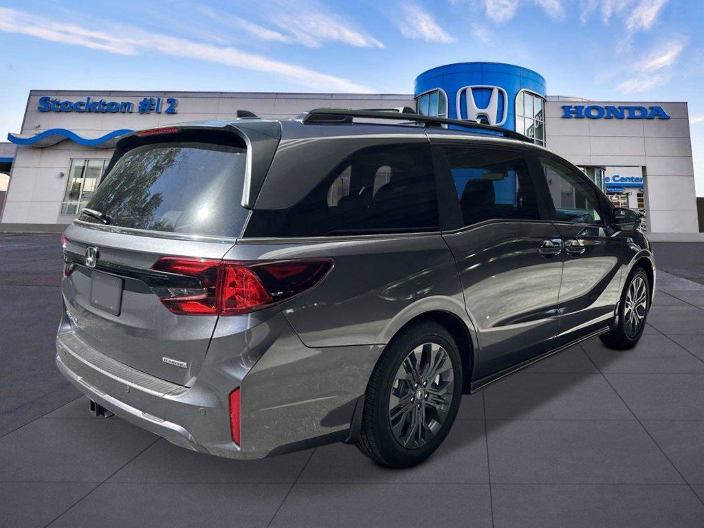 New 2027 Honda Odyssey Touring image 5