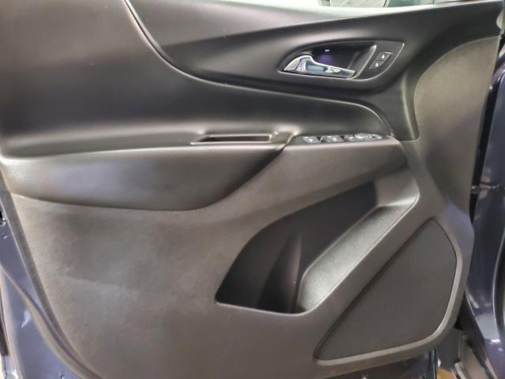 Used 2018 Chevrolet Equinox LT image 11