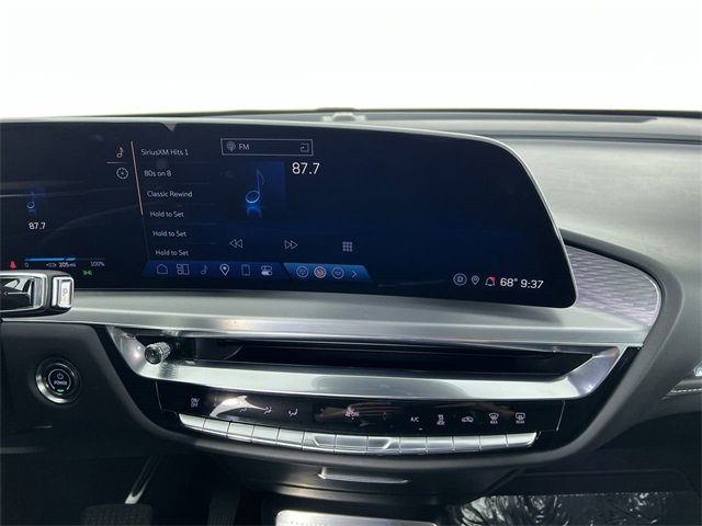 Used 2024 Cadillac Lyriq Sport image 14