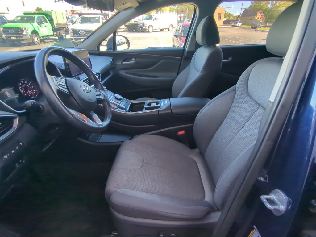 Used 2023 Hyundai Santa Fe SEL image 11