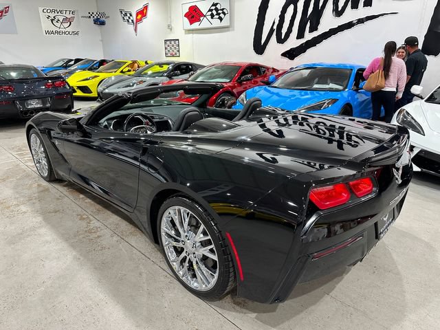 Used 2018 Chevrolet Corvette Stingray Convertible w/ Carbon Flash Badge Package RWD image 8