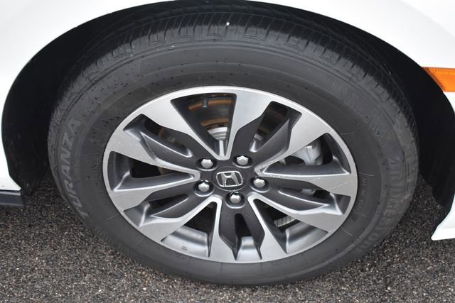 Used 2024 Honda Odyssey EX-L image 11