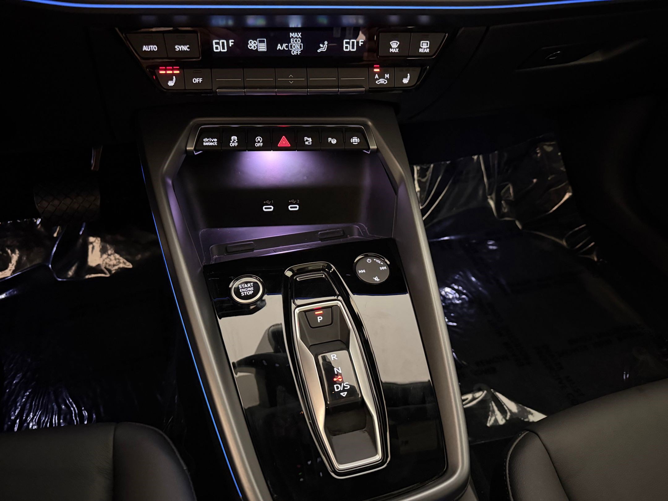 Used 2025 Audi A3 2.0T Premium Plus w/ Premium Plus Package AWD/4WD image 18