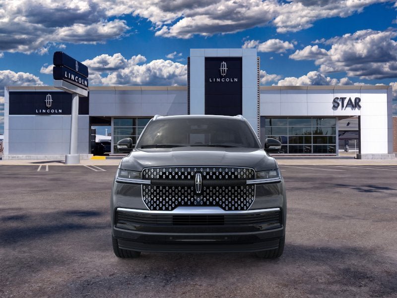 New 2026 Lincoln Navigator Reserve AWD/4WD image 6