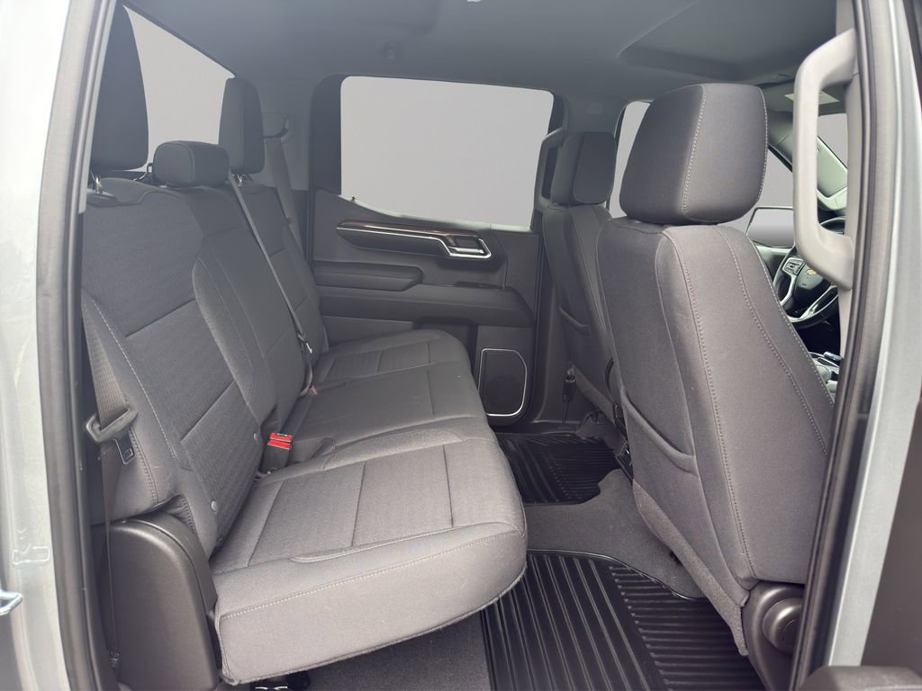 Used 2023 Chevrolet Silverado 1500 LT image 19