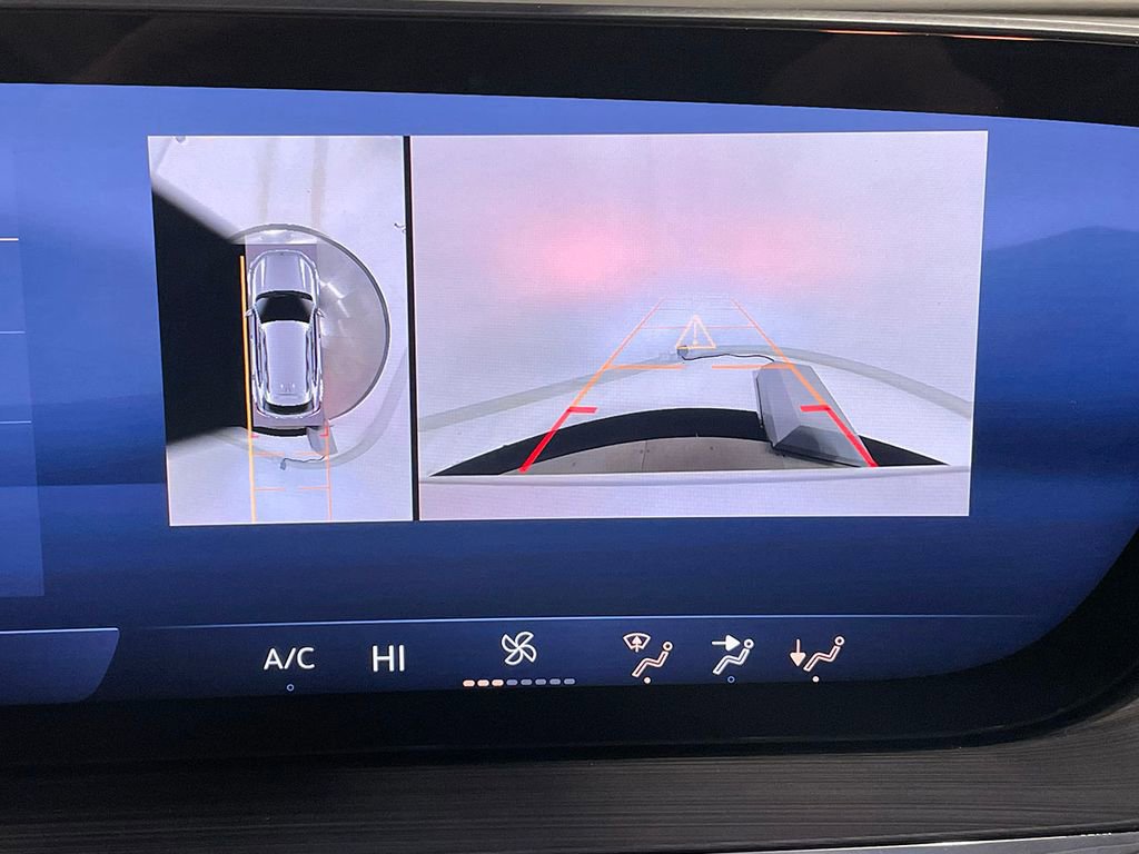 Used 2025 Buick Envision Preferred image 4