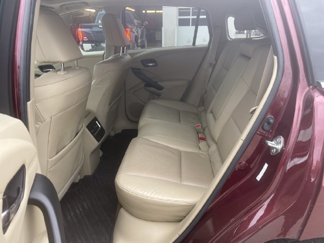 Used 2018 Acura RDX w/ Tech & AcuraWatch Plus Pack AWD/4WD image 28