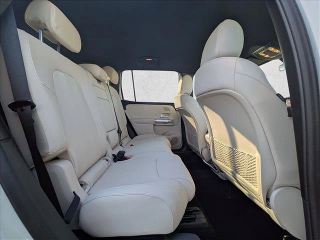 Certified 2025 Mercedes-Benz GLB 250 image 20