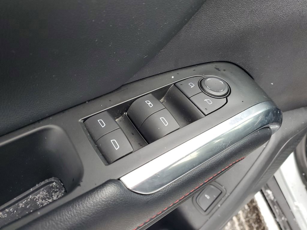 Used 2024 Chevrolet Traverse Z71 image 22