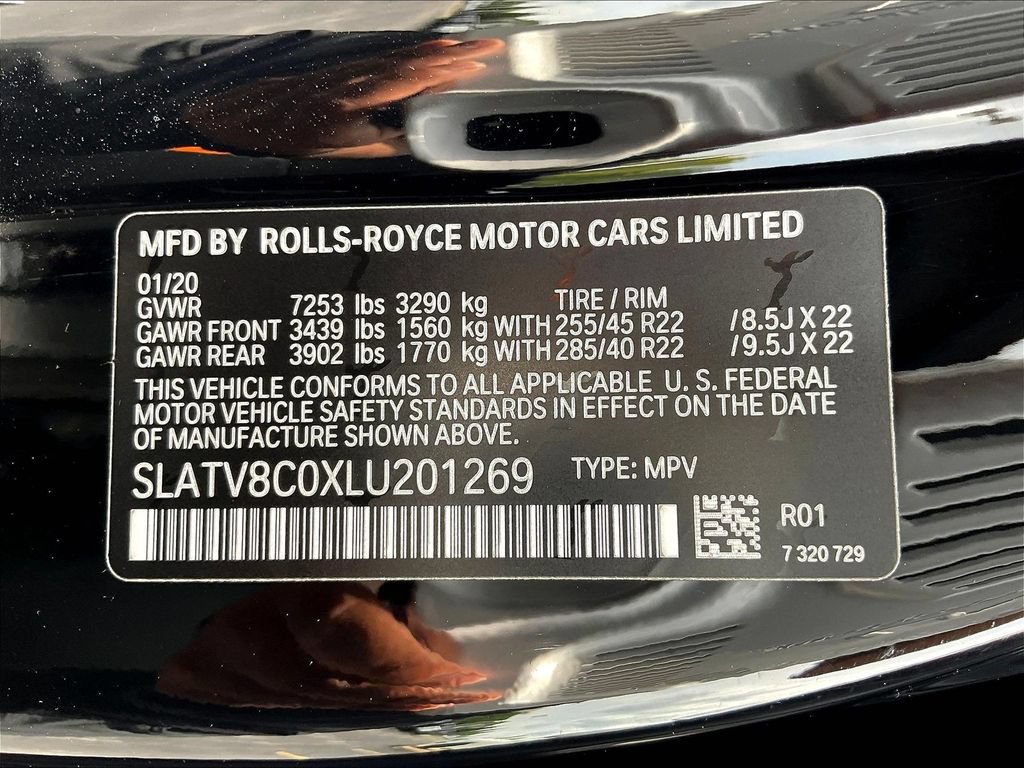 Used 2020 Rolls-Royce Cullinan Black Badge AWD/4WD image 18