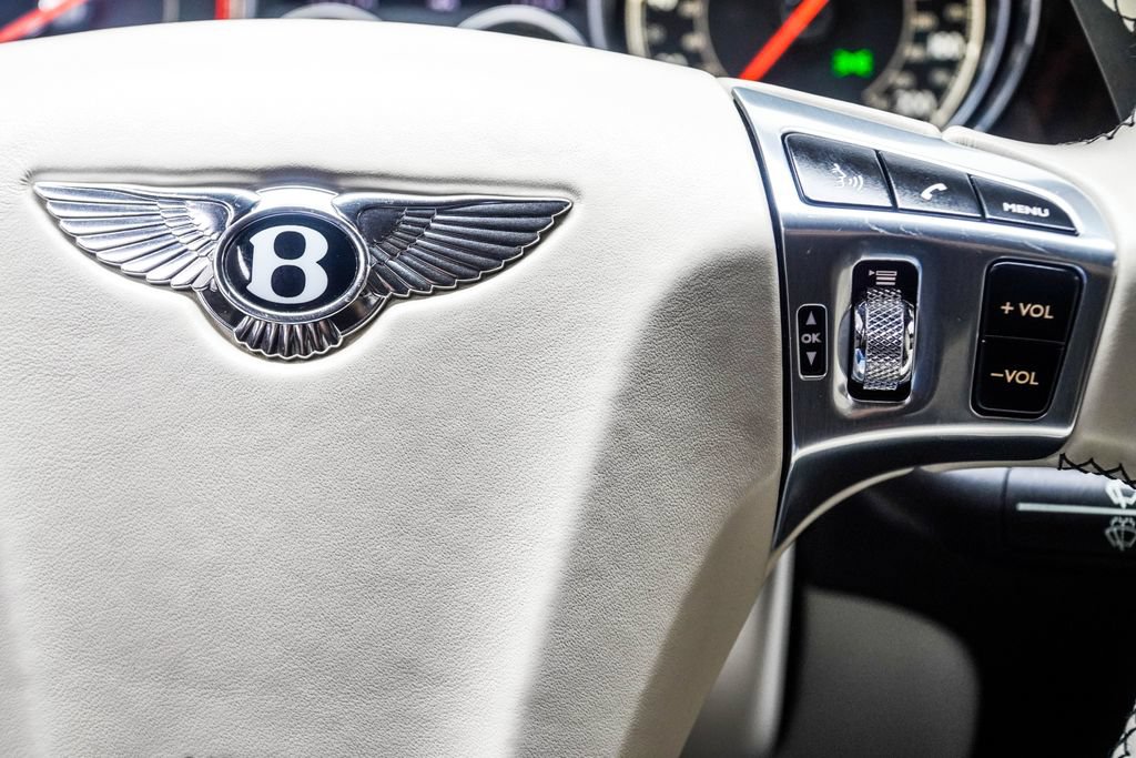 Used 2018 Bentley Flying Spur S V8 AWD/4WD image 32