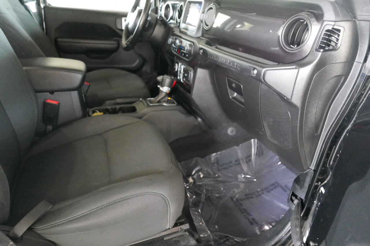 Used 2020 Jeep Wrangler Unlimited Sport AWD/4WD image 10