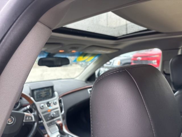 Used 2010 Cadillac CTS Premium image 17