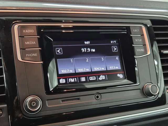 Used 2019 Volkswagen Beetle 2.0T S image 20