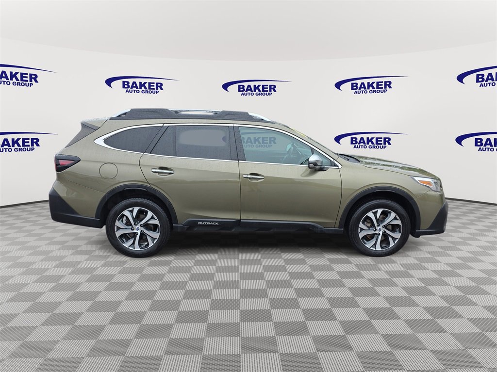 Used 2022 Subaru Outback Touring image 4