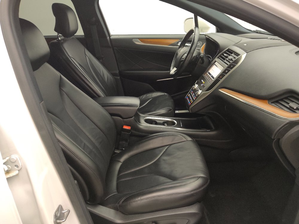 Used 2019 Lincoln MKC Reserve w/ MKC Climate Package FWD image 21