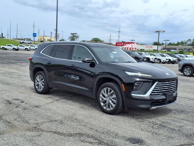 Used 2025 Buick Enclave Preferred AWD/4WD image 8