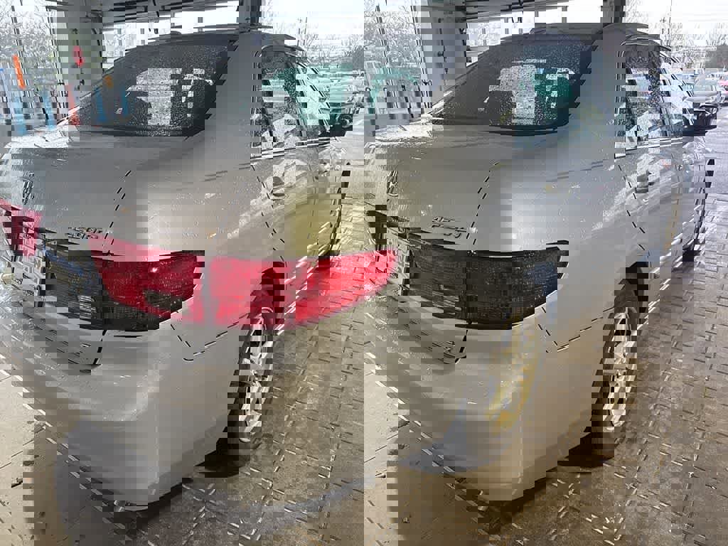 Used 2005 Honda Accord EX-L image 4