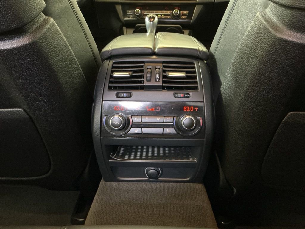 Used 2014 BMW M5 RWD image 27