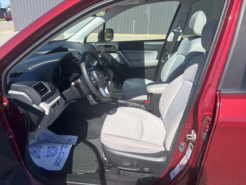Used 2017 Subaru Forester 2.5i Premium w/ All-Weather Package AWD/4WD image 23