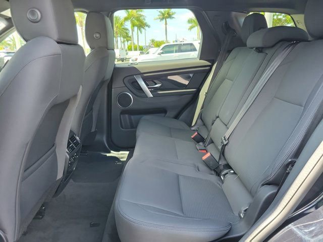 Used 2020 Land Rover Discovery Sport image 8