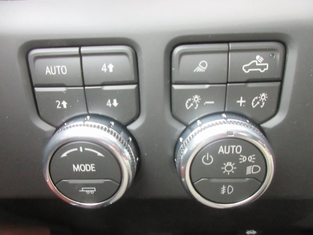 New 2026 GMC Sierra 2500 Denali Ultimate image 17