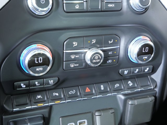 Used 2022 GMC Sierra 1500 SLT w/ SLT Premium Plus Package AWD/4WD image 24